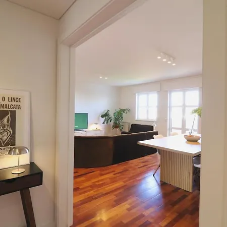 Mid-century Luxury W Panoramic View